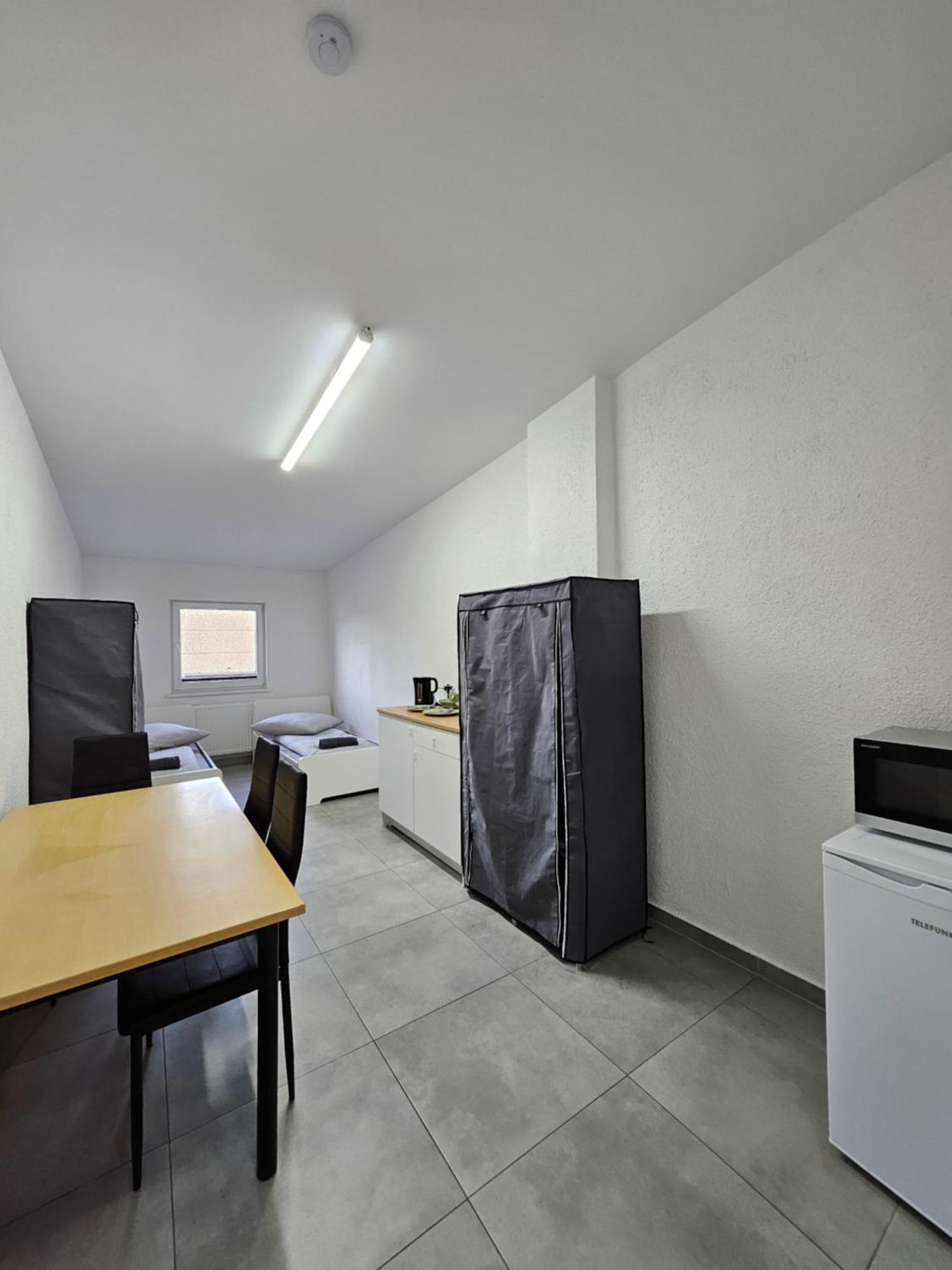 Mieterlux Frankfurt Heusenstamm Hotel Værelse billede